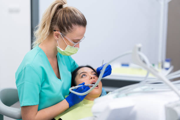 Best Emergency Tooth Extraction  in Rosemont, CA